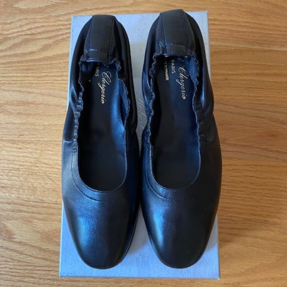 Robert Clergerie POKET pump, NEW